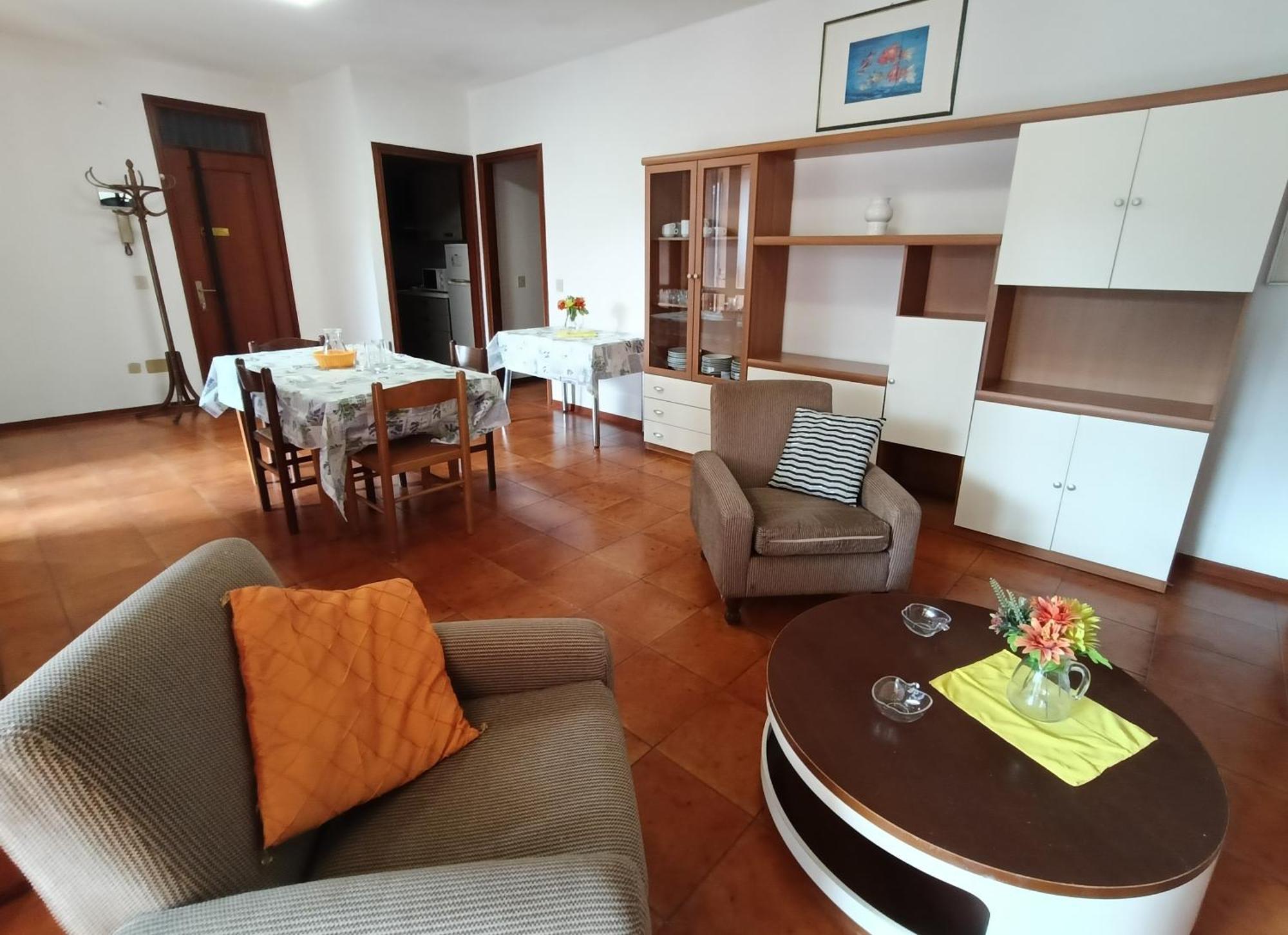 Residence Maria Elena - 30 Pt Lignano Sabbiadoro Eksteriør billede